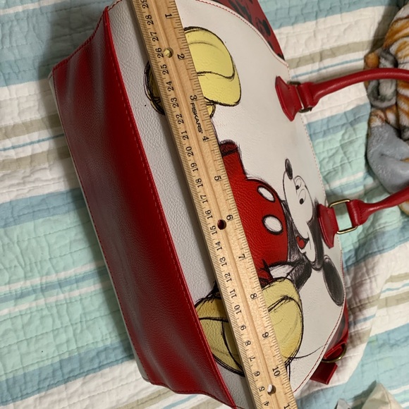 Mickey Mouse♥️🎶Disney ♥️ Loungefly large satchel - Picture 5 of 12
